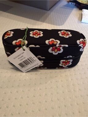 Vera Bradley NWT 3pc Set - Pirouette - jewelry box, glass case and small makeup